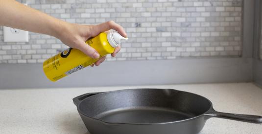 Mytí a údržba litinového nádobí